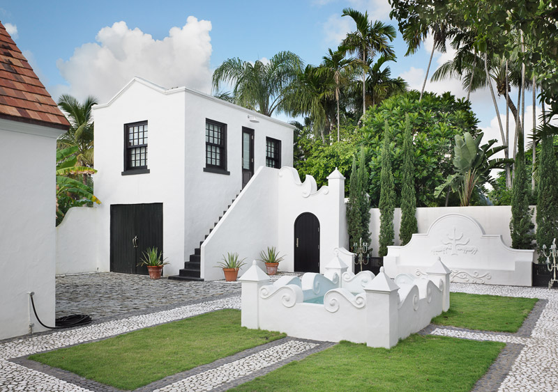 <p>Cape Dutch House</p>
                 <p>Coral Gables, FL</p>
                 <p>Architect: Cure & Penabad</p>